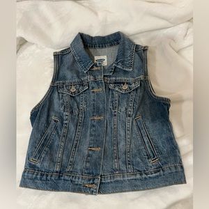 Old Navy denim vest, size XS.